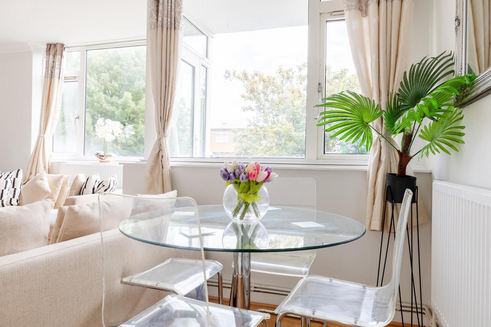 Cosy 3 Bed Flat Ideal For Trips To ロンドン エクステリア 写真