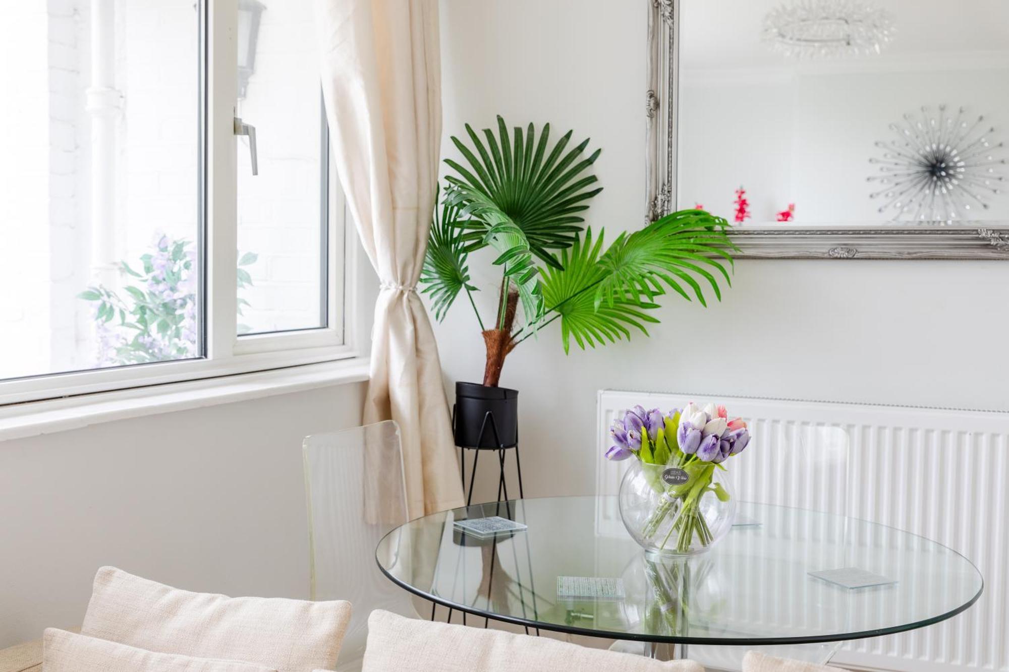 Cosy 3 Bed Flat Ideal For Trips To ロンドン エクステリア 写真
